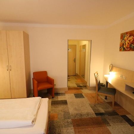 Petul Apart Hotel Ernestine Essen Exterior foto
